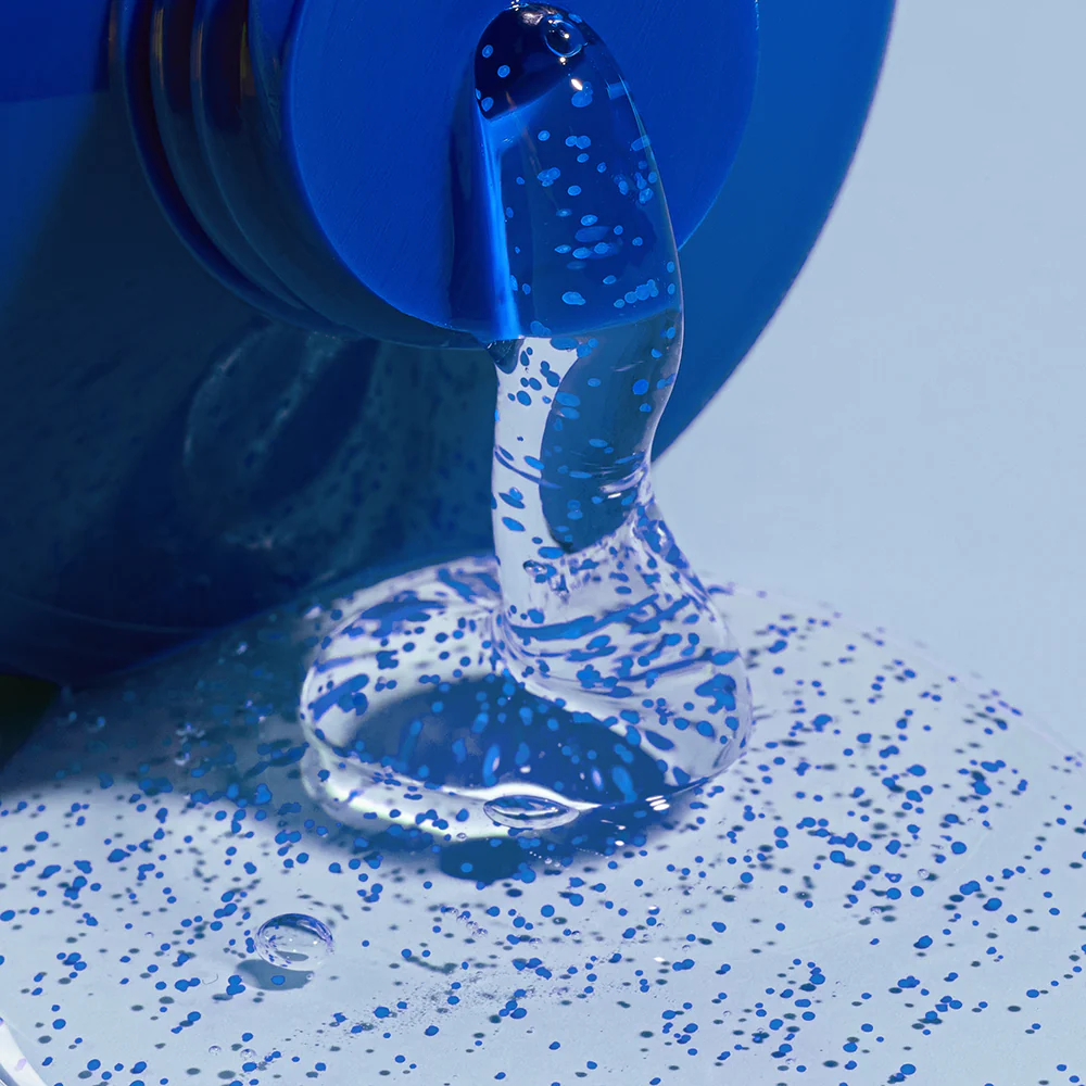 Deep Hydration Fresh Rain Body Wash - Image 3